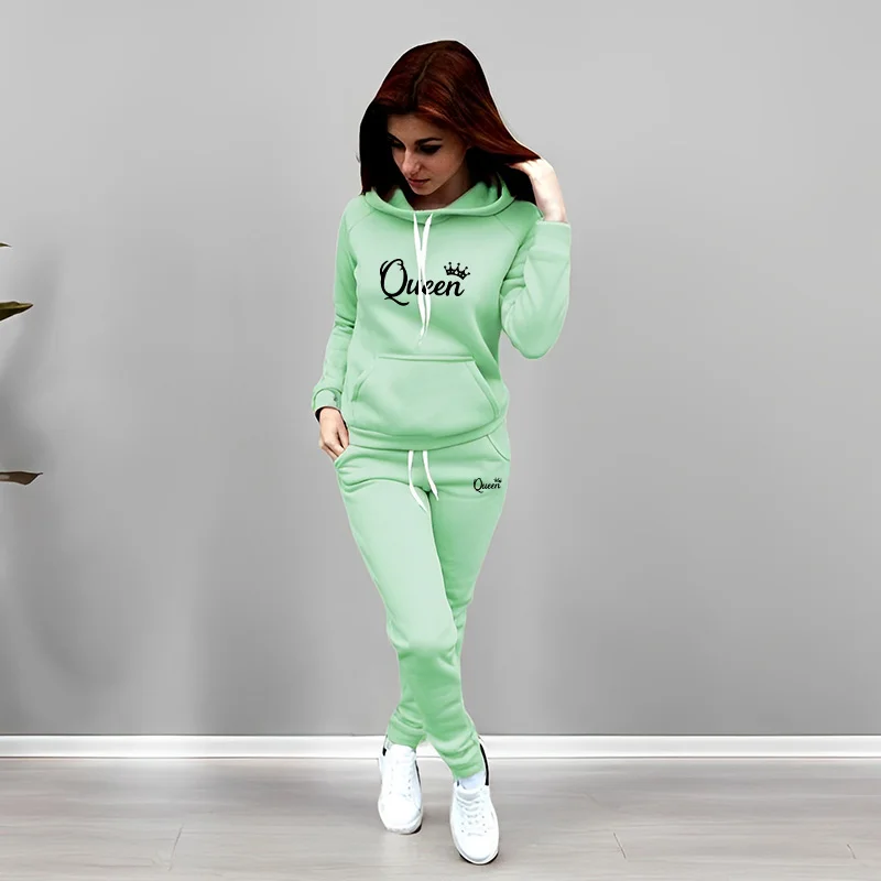 بدلة رياضية نسائية بطباعة حروف - مراجعة Women Queen Fashion وسعره