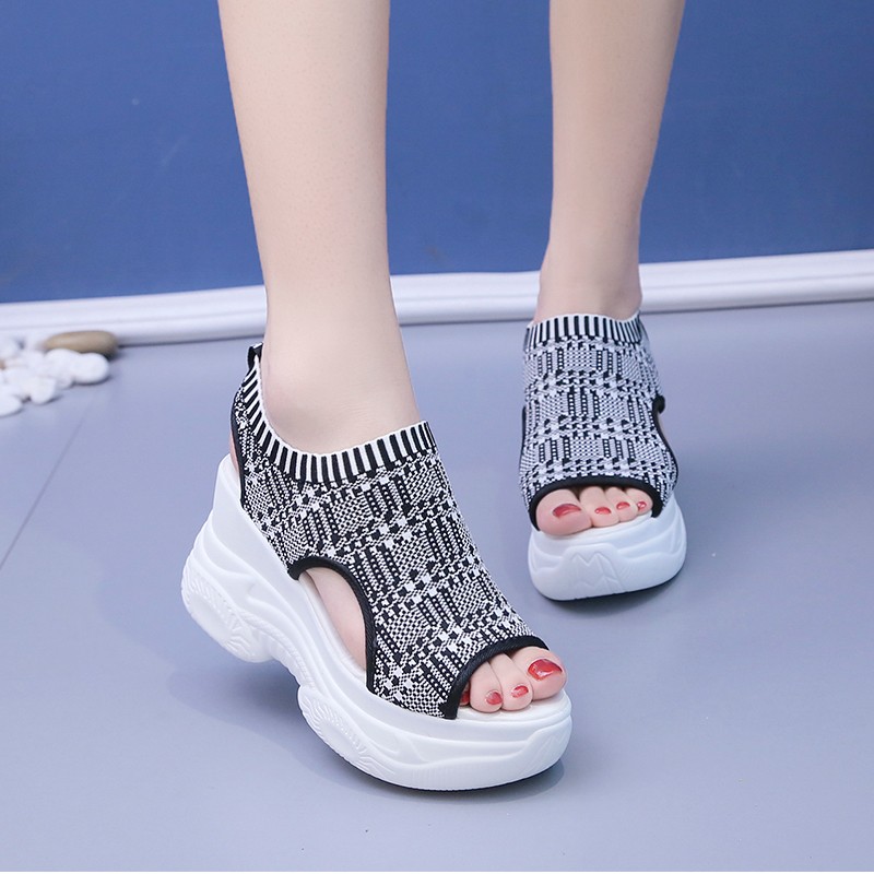 الصنادل النسائية 2025 الصيف إس - مراجعة Women'S Fashion Spring 2025 وسعره