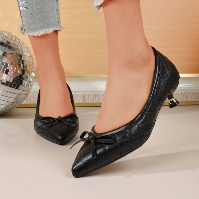 كعب كيتن مدبب مقدمه فيونكه فين - مراجعة Women'S Fashion Day وسعره
