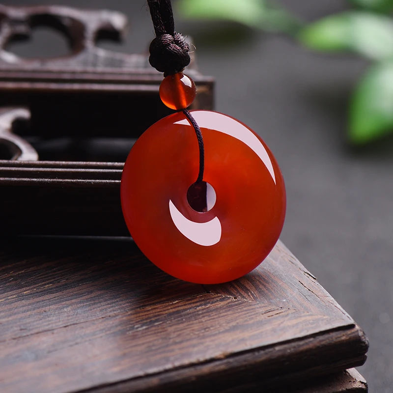 قلادة اليشم الطبيعية على شكل د - مراجعة Women'S Fashion Jewellery وسعره