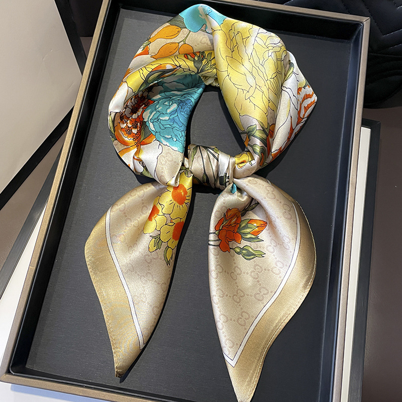 وشاح حريري مطبوع بتصميم للنساء - مراجعة Women Fashion Necktie وسعره